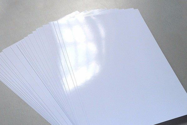 Decal nhựa là gì